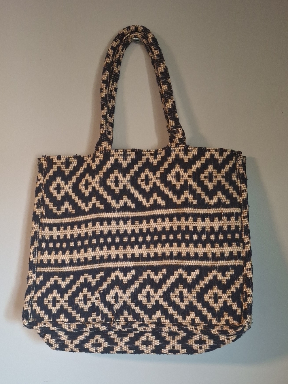 H&M Limited Edition Tribal Jacquard Jute Tote – Large Boho Beach & Travel Bag